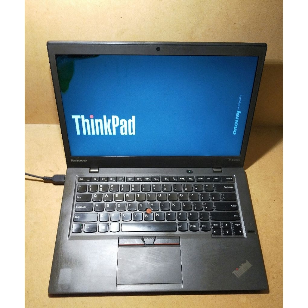 thinkpad carbon x1 i7 5600 (gen5) 2.6ghz + ram 8gb + non ssd + 14 inch + FHD + backlight keyboard + 