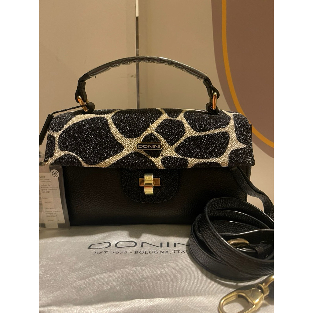 tas donini vigo pari preloved