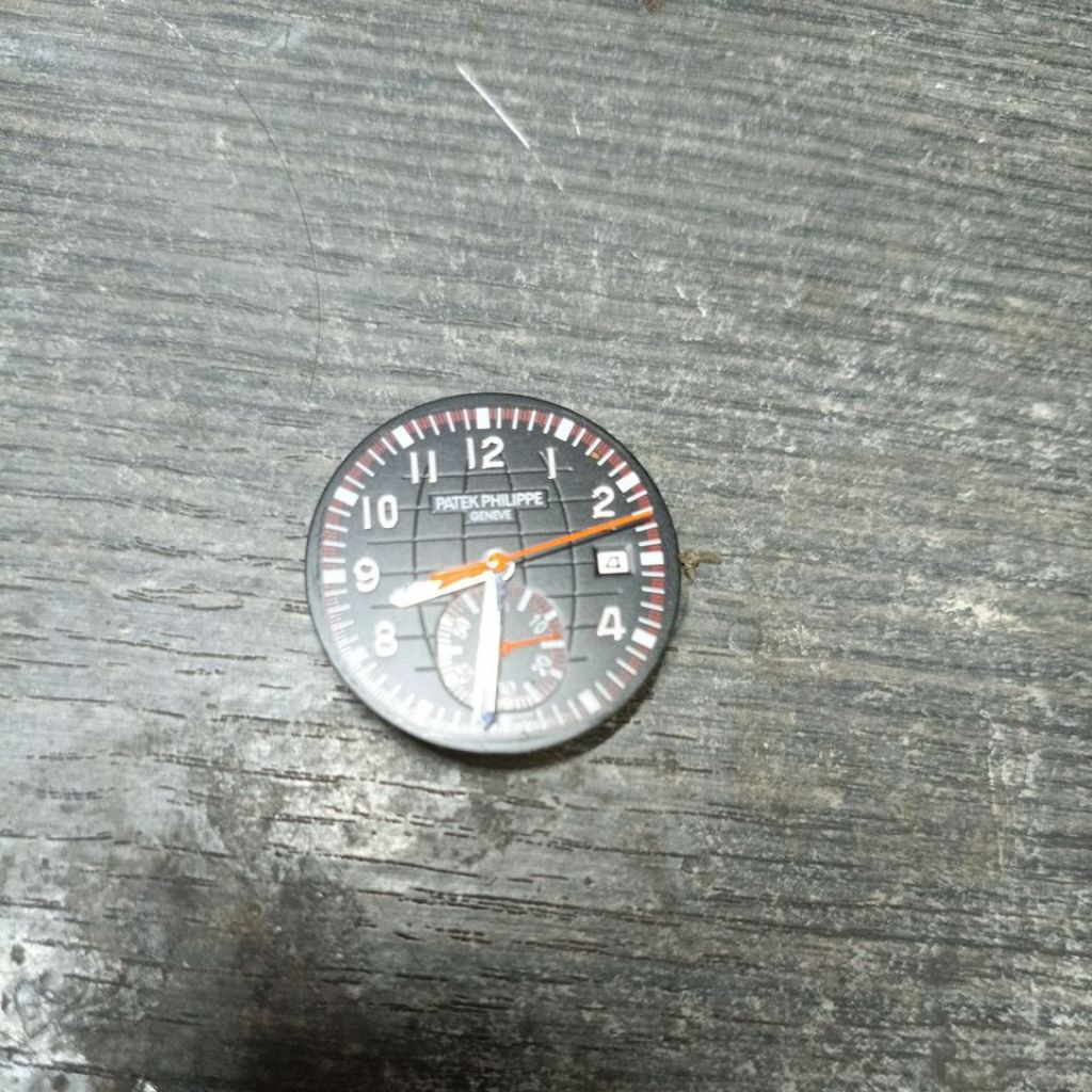 mesin jam patek philippe geneve