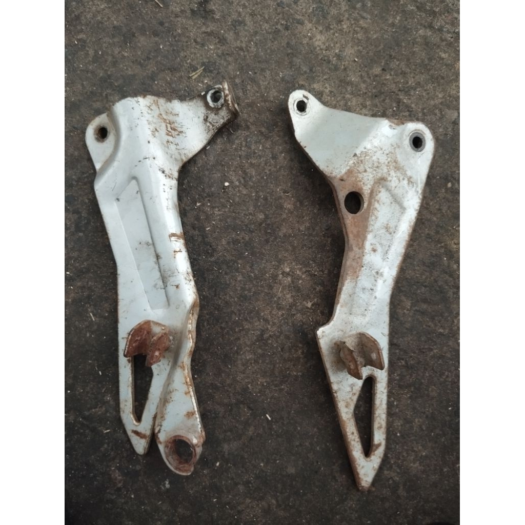 footstep belakang suzuki shogun 110