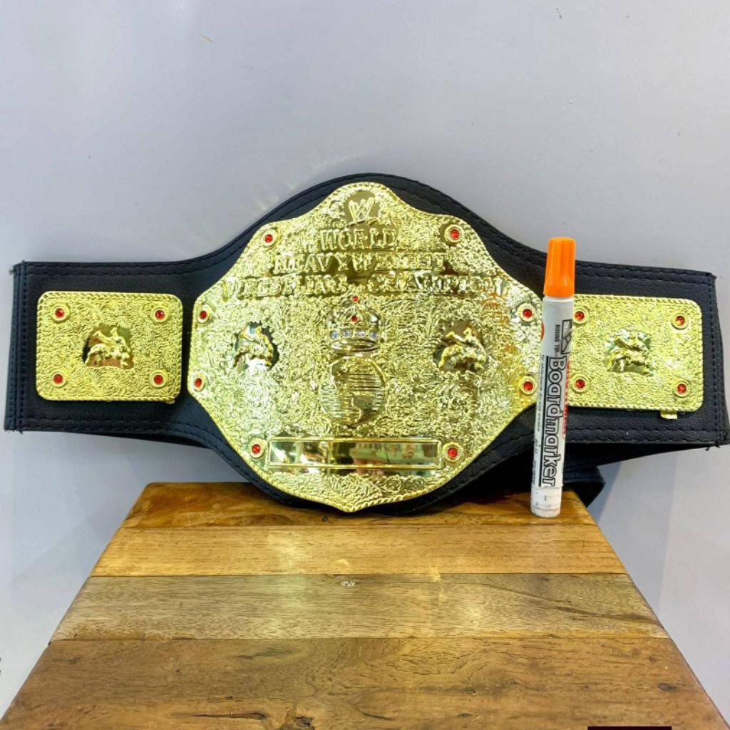 aksesoris props cosplay wrestling wwe belt sabuk smack down wwe figure champ Skala 1:1 Bisa dipakai 