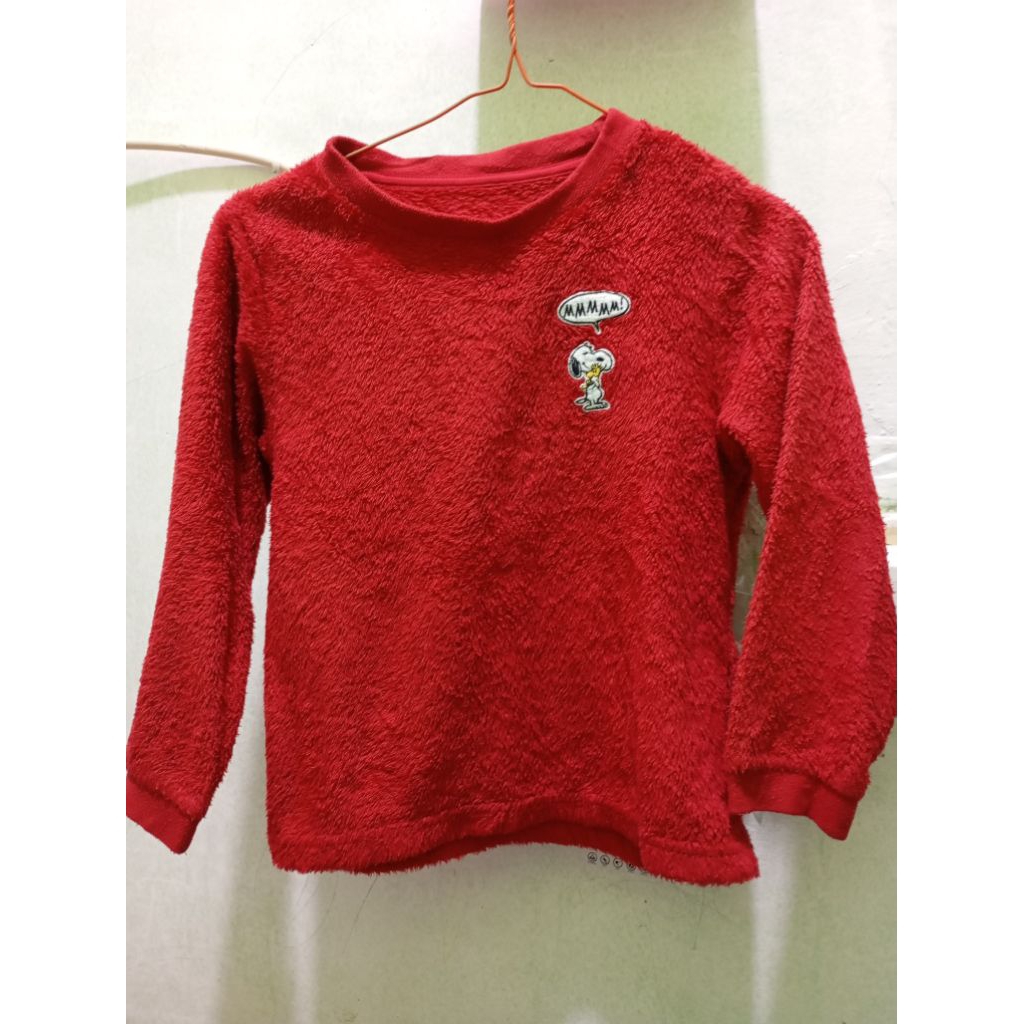 jaket anak sweater fuzy bulu uniqlo kids