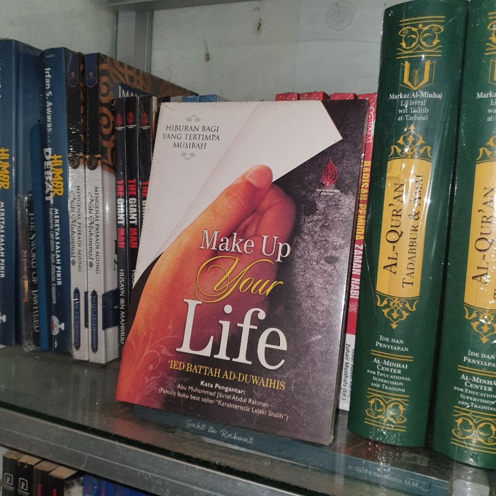 Buku Make Up Your Life