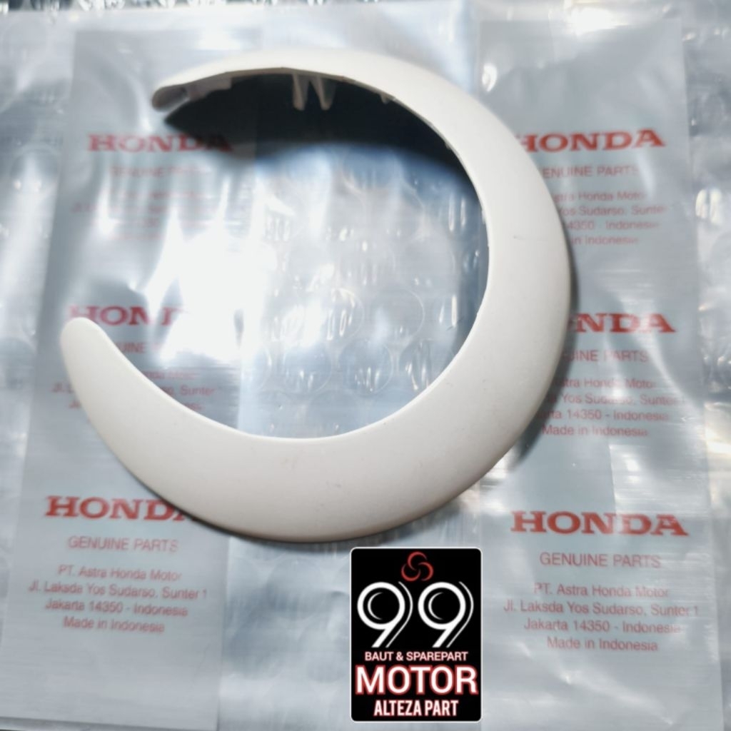 ORIGINAL COVER SPION SCOOPY DONAT NEW SCOOPY WARNA PUTIH DOP