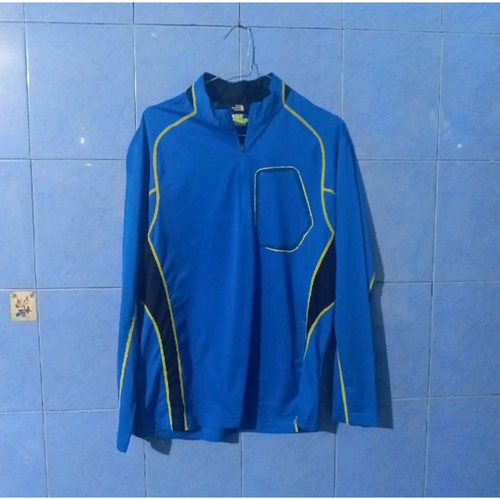 baselayer outdoor brand tnf