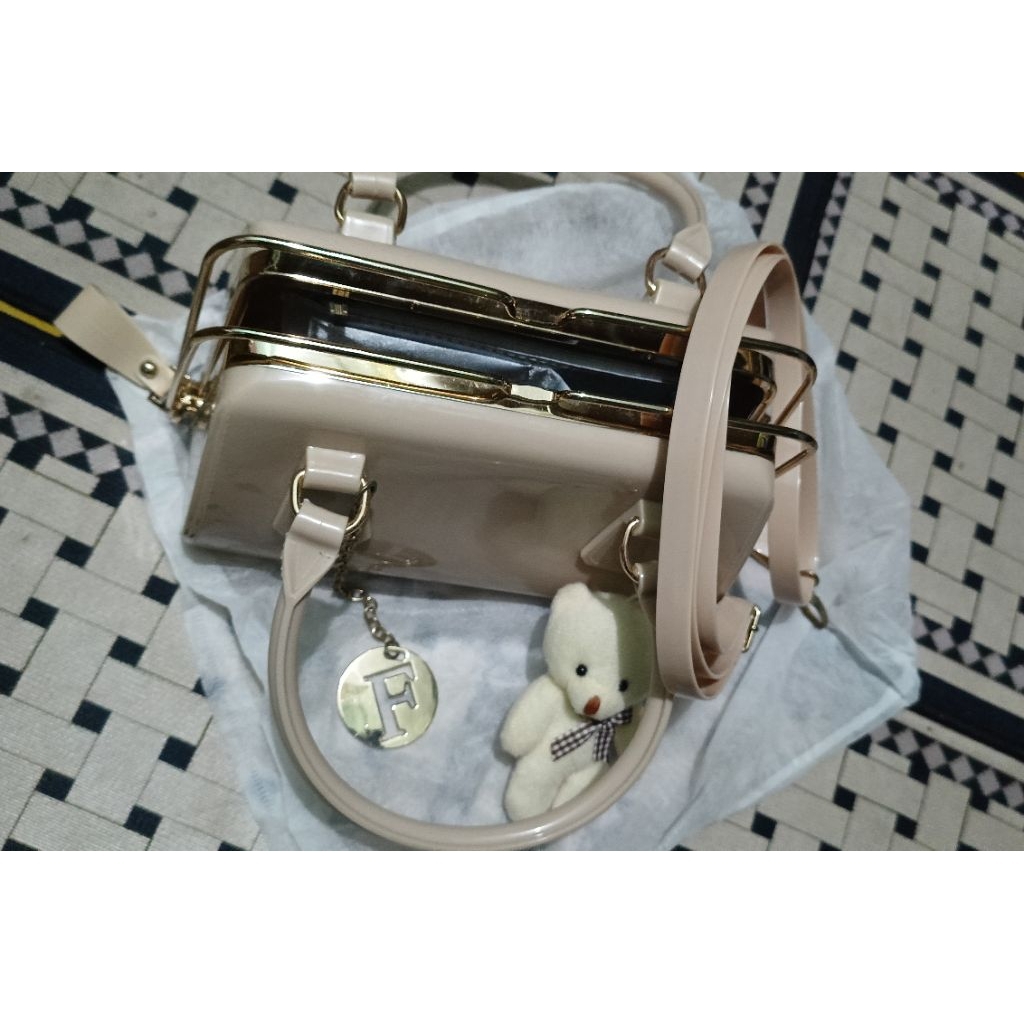 TAS WANITA LIKE FURLA