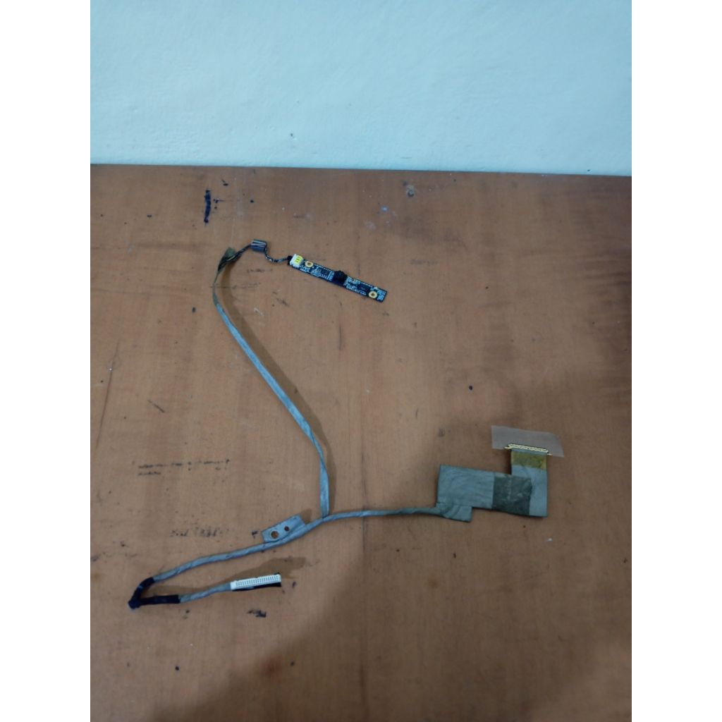 Fleksibel lcd laptop acer 4740