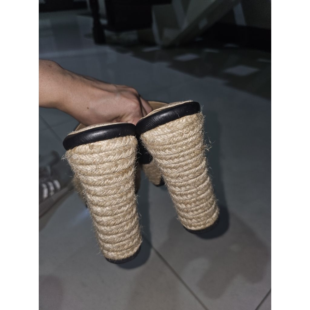 preloved high heel wanita