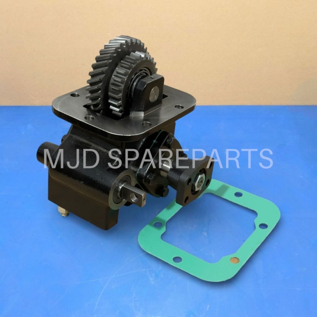 PTO Hino Dutro / Toyota Dyna 130HT M550 (Iron Cast)