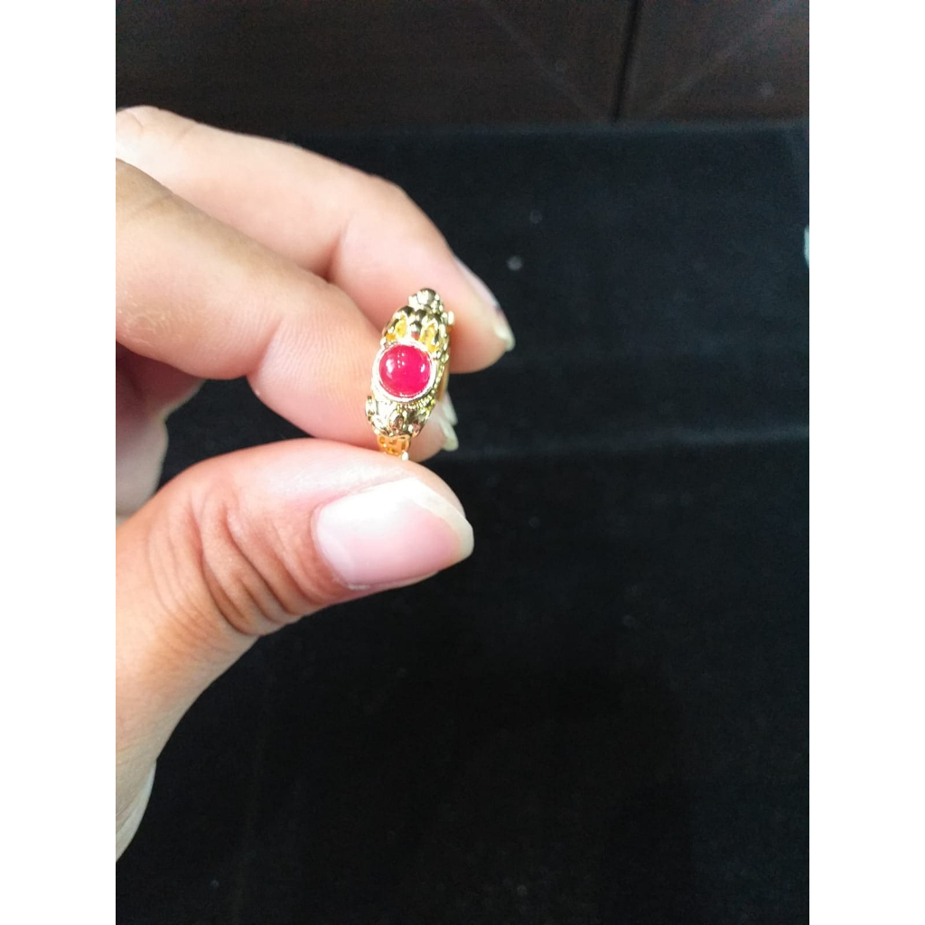 Cincin Giok Hentian / Giok Cina Warna Merah
