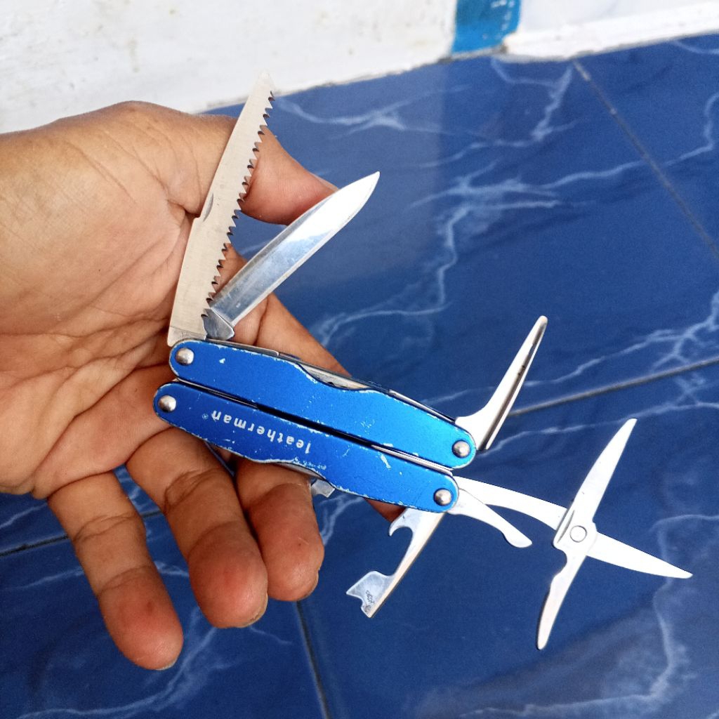 Leatherman juice cs4 multitools not surge wave