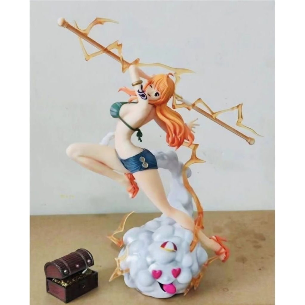 ACTION FIGURE NAMI ZEUS WITH BOX | PATUNG AKSI SEKSI ACTION FIGURE