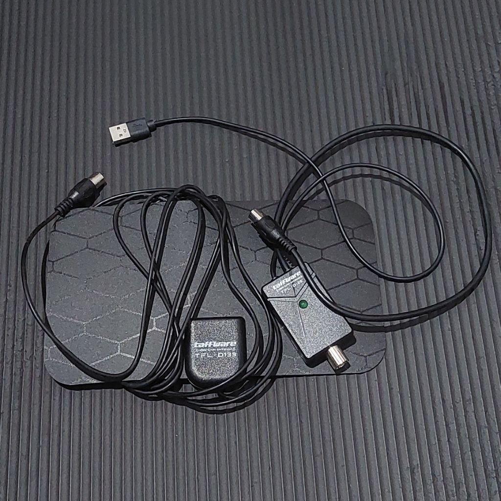 Antena Indoor + Booster Taffware
