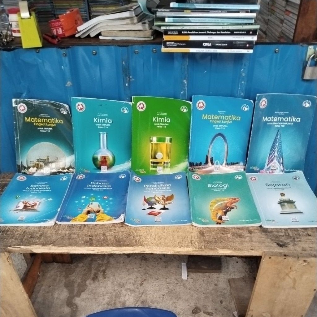 PR BUKU INTERAKTIF MATEMATIKA,KIMIA,BAHASA INDONESIA,PENDIDIKAN PANCASILA,BIOLOGI,SEJARAH KELAS 11/X