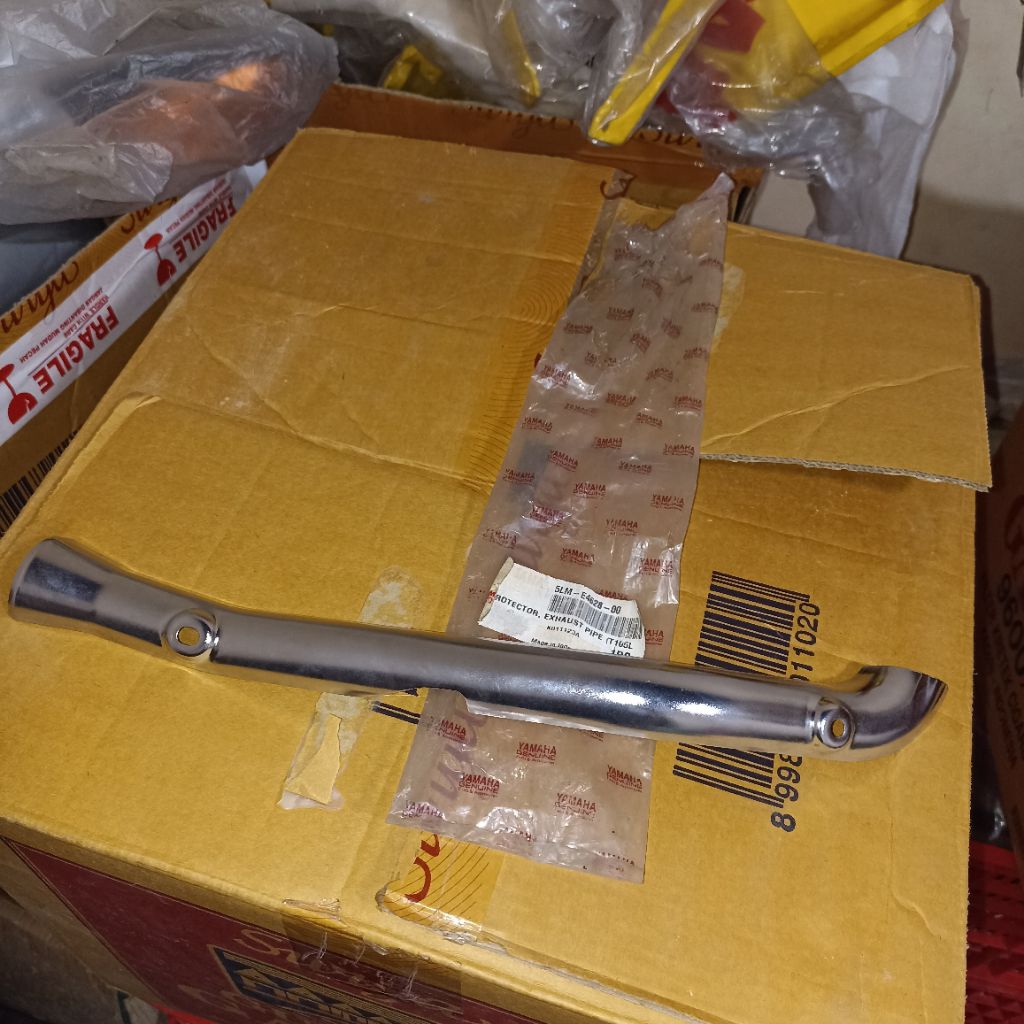 protector muffler pipe tameng leheran knalpot 5LM Yamaha Jupiter old lama Original