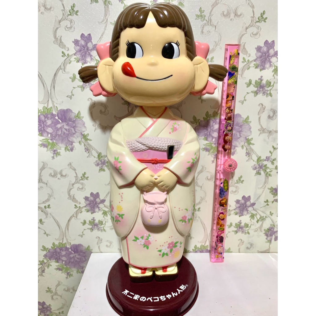 Boneka Fujiya Peko Chan Kimono Bobblehead ( HOT items )