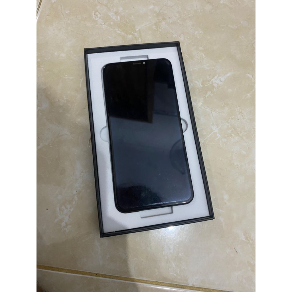 LCD Ori Copotan Iphone XS Max minus touchscreen