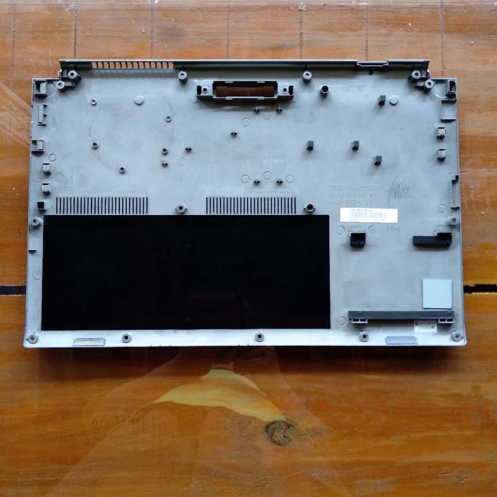 casing bawah toshiba tecra z50-a z50a