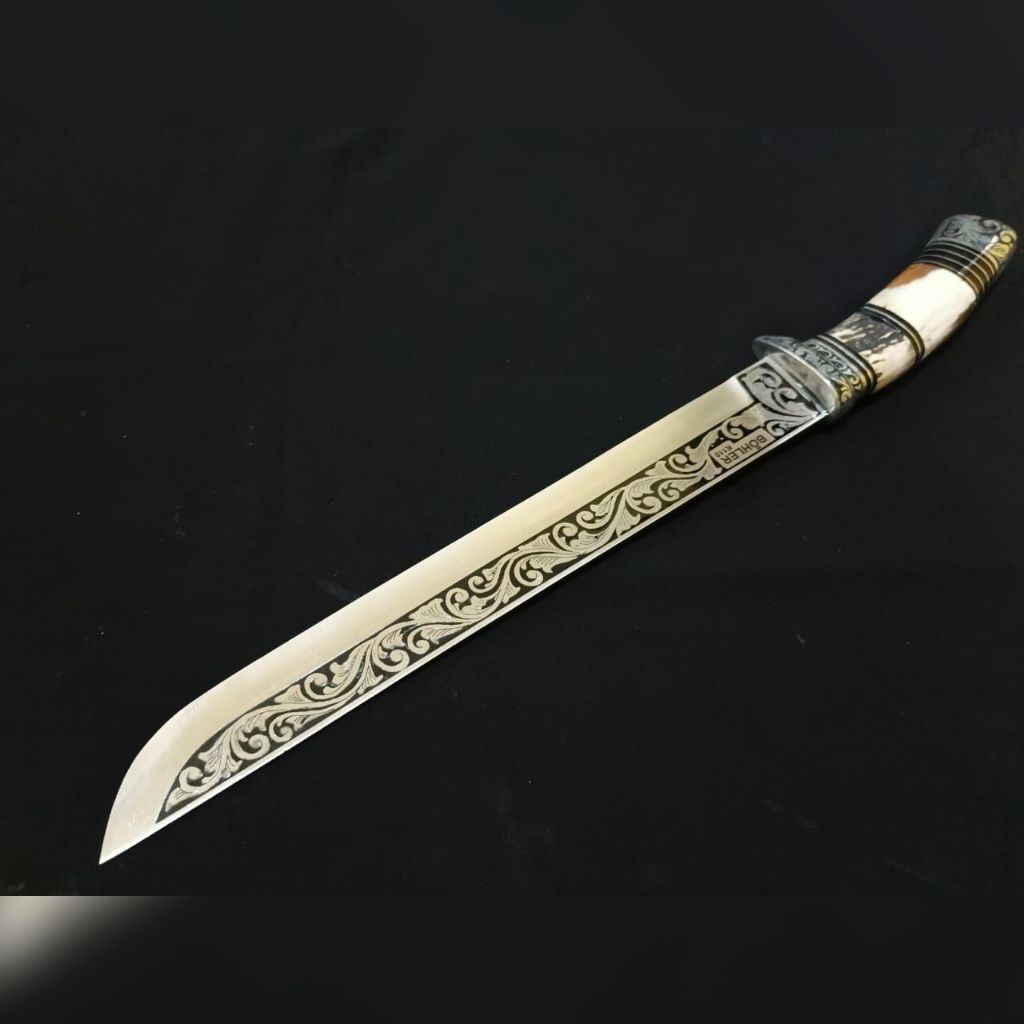 Pisau Sembelih Baja Bohler K110 Jerman 26cm Ukir gagang Tanduk