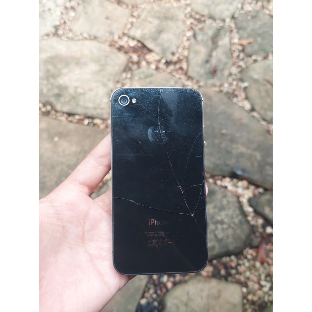 iPhone 4S 8GB Second HP Only Lock iCloud Baca Deskripsi