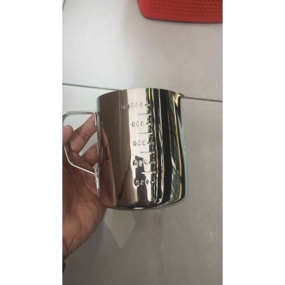 Gelas takar stanlist , takar susu, sirup dan gula cair