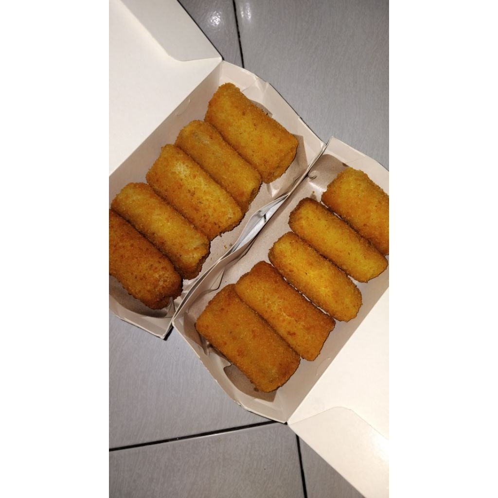 Risol Mayo Beef Telur