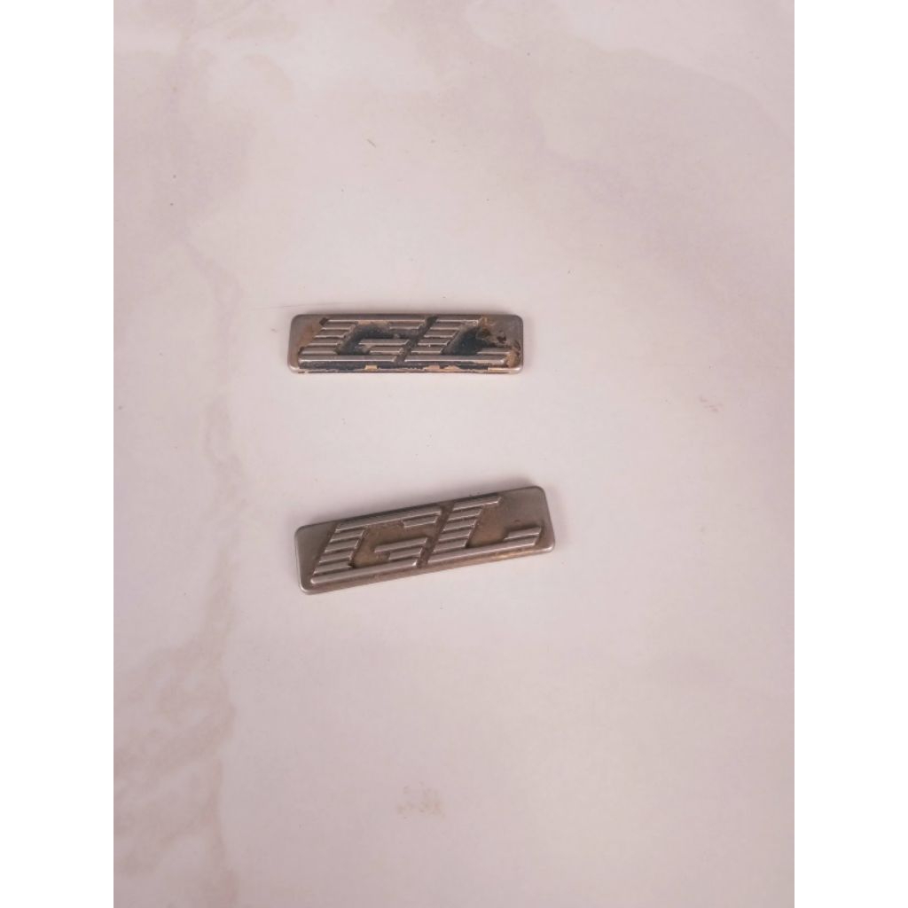 EMBLEM SPIDOMETER HONDA GL100 ORIGINAL