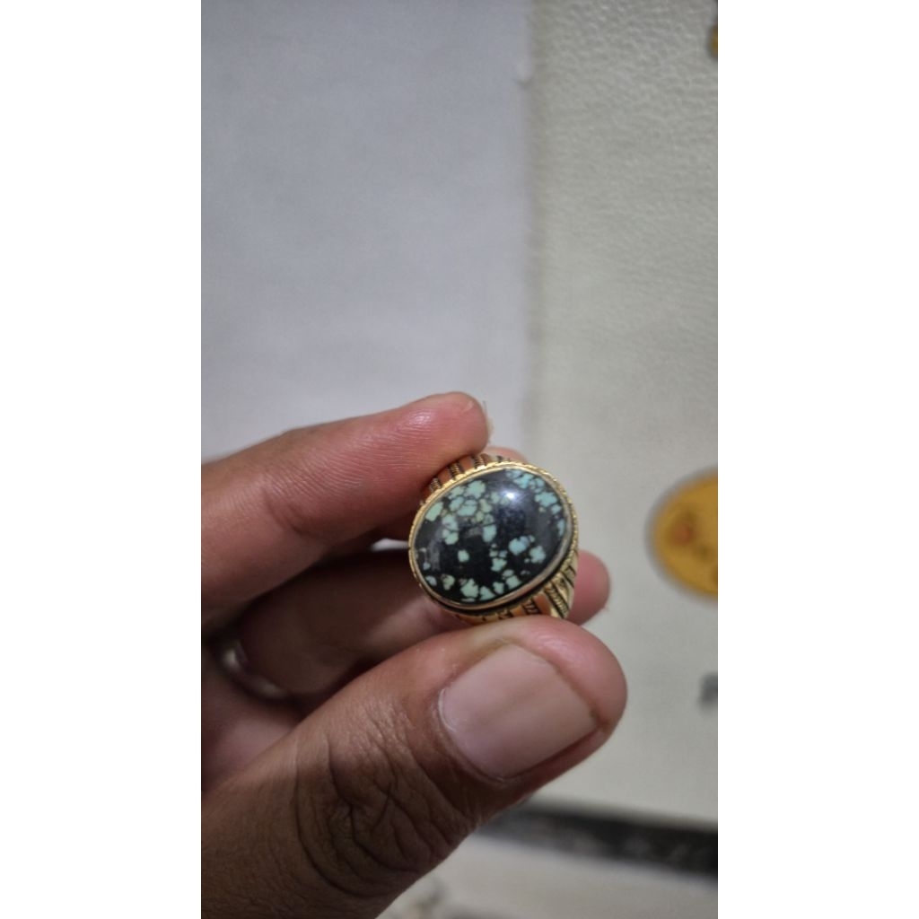 Natural Pirus Hubei/Xinjiang Warna Hijau motif telur kodok