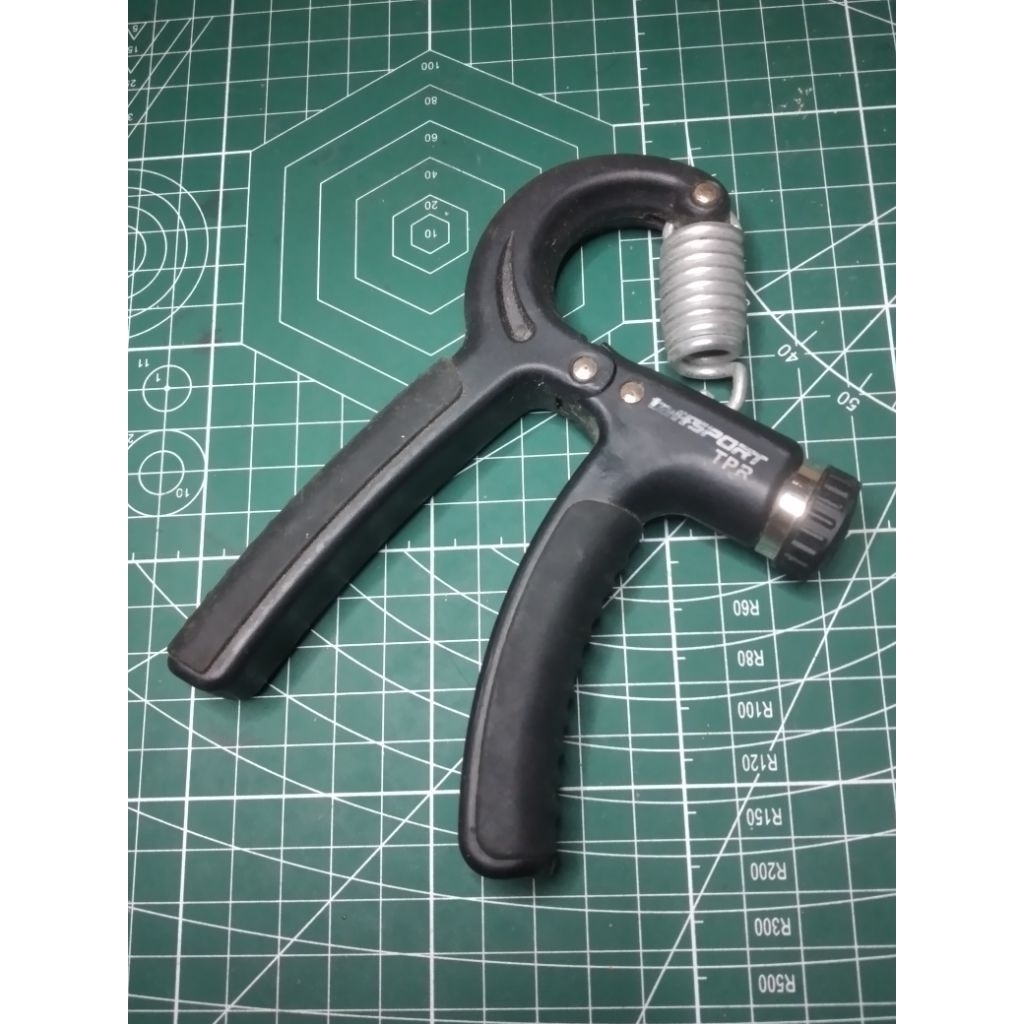 Hand grip alat olahraga tangan bekas