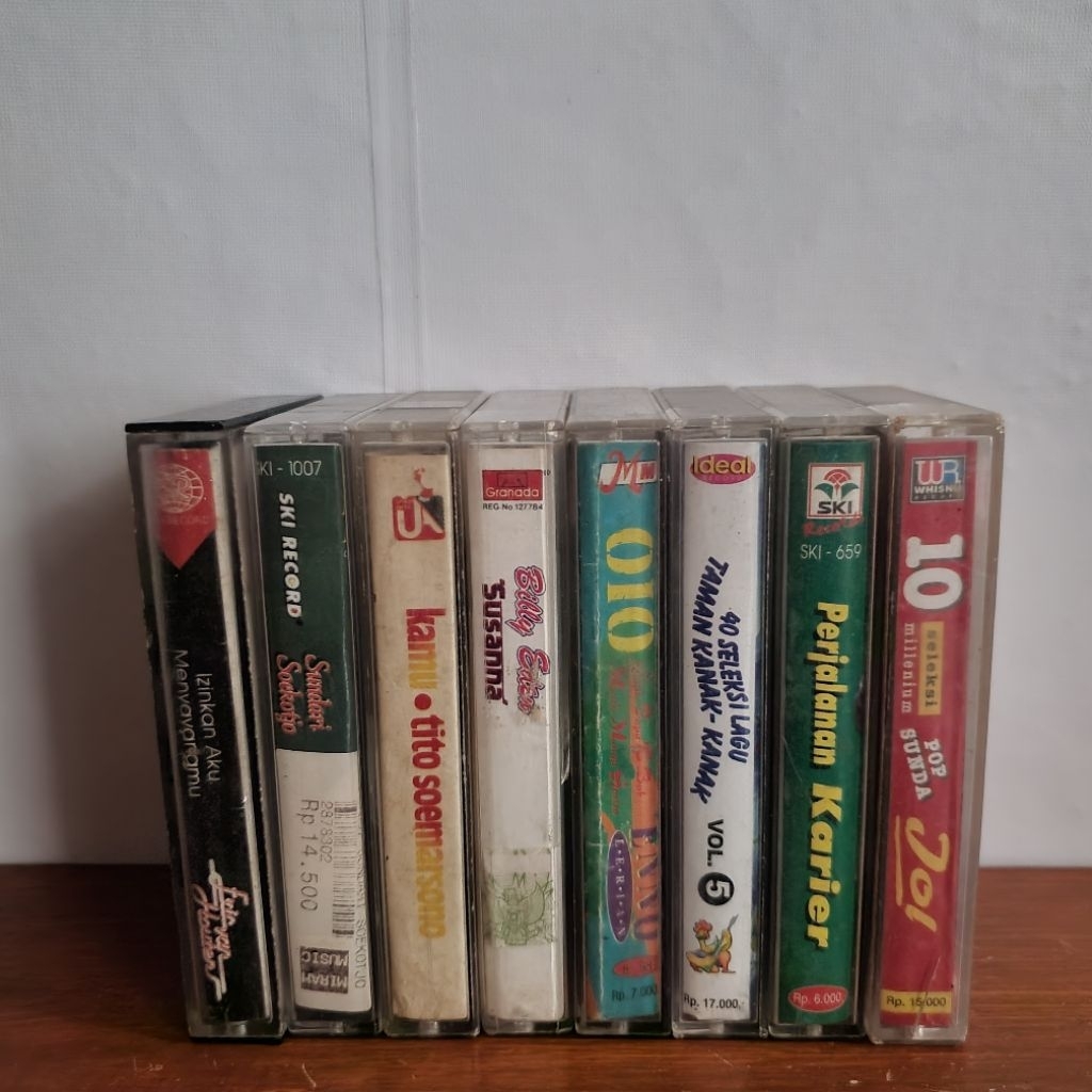 Sampul/cover kaset pita