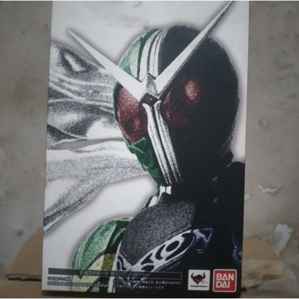 SHF Kamen Rider Double Cyclone Joker Repaint Profesional