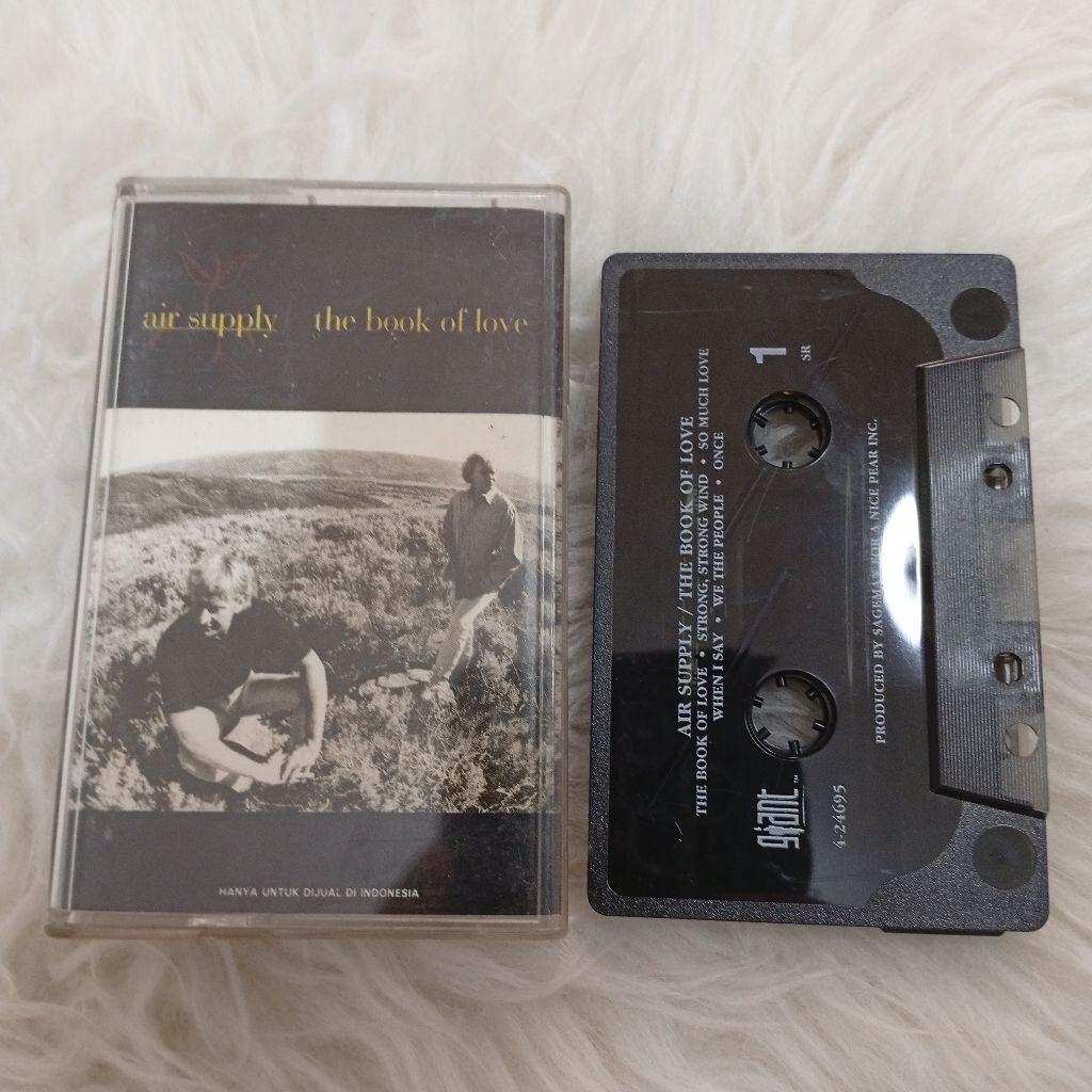 Kaset Pita Air Supply