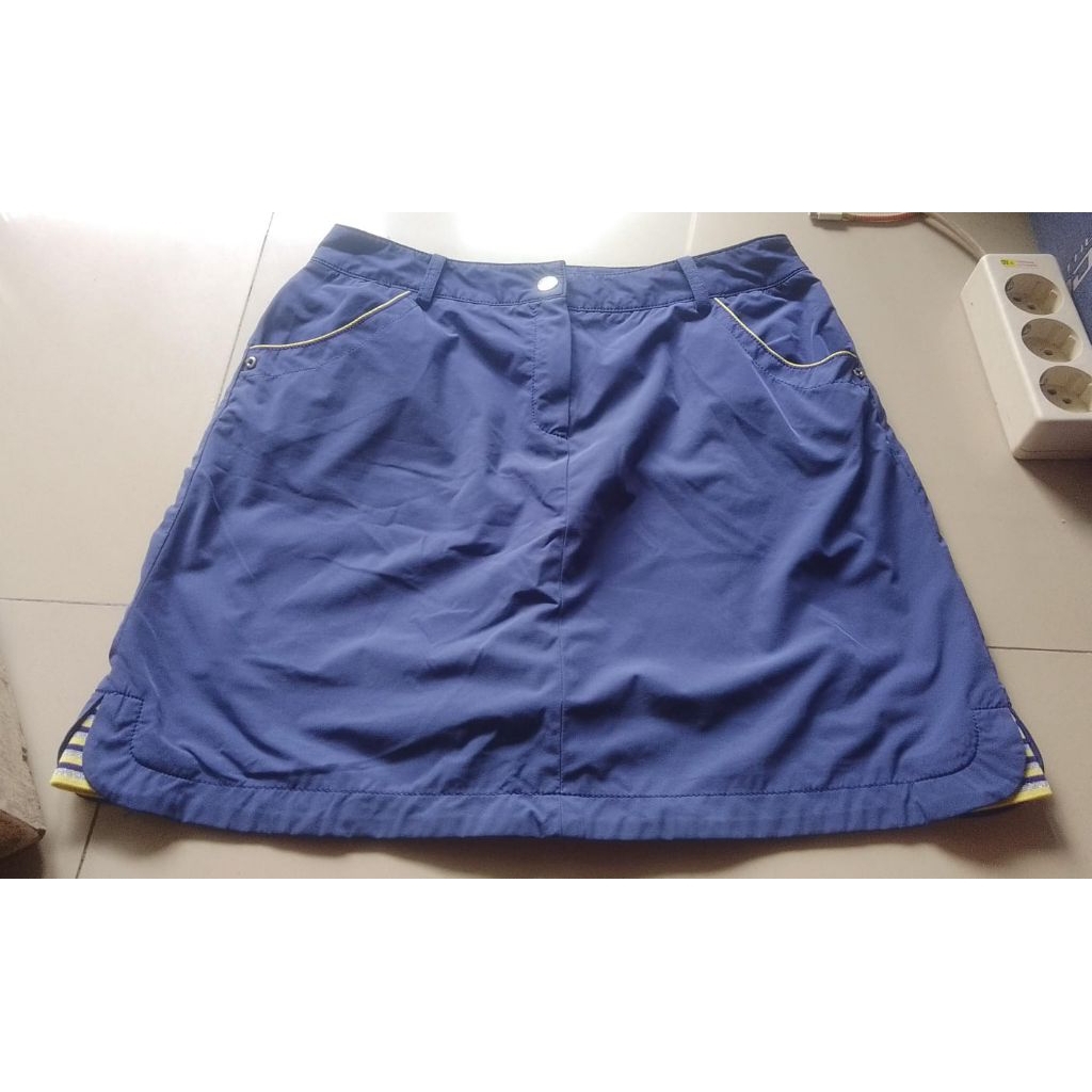 preloved rok celana olahraga borongan 4 pcs