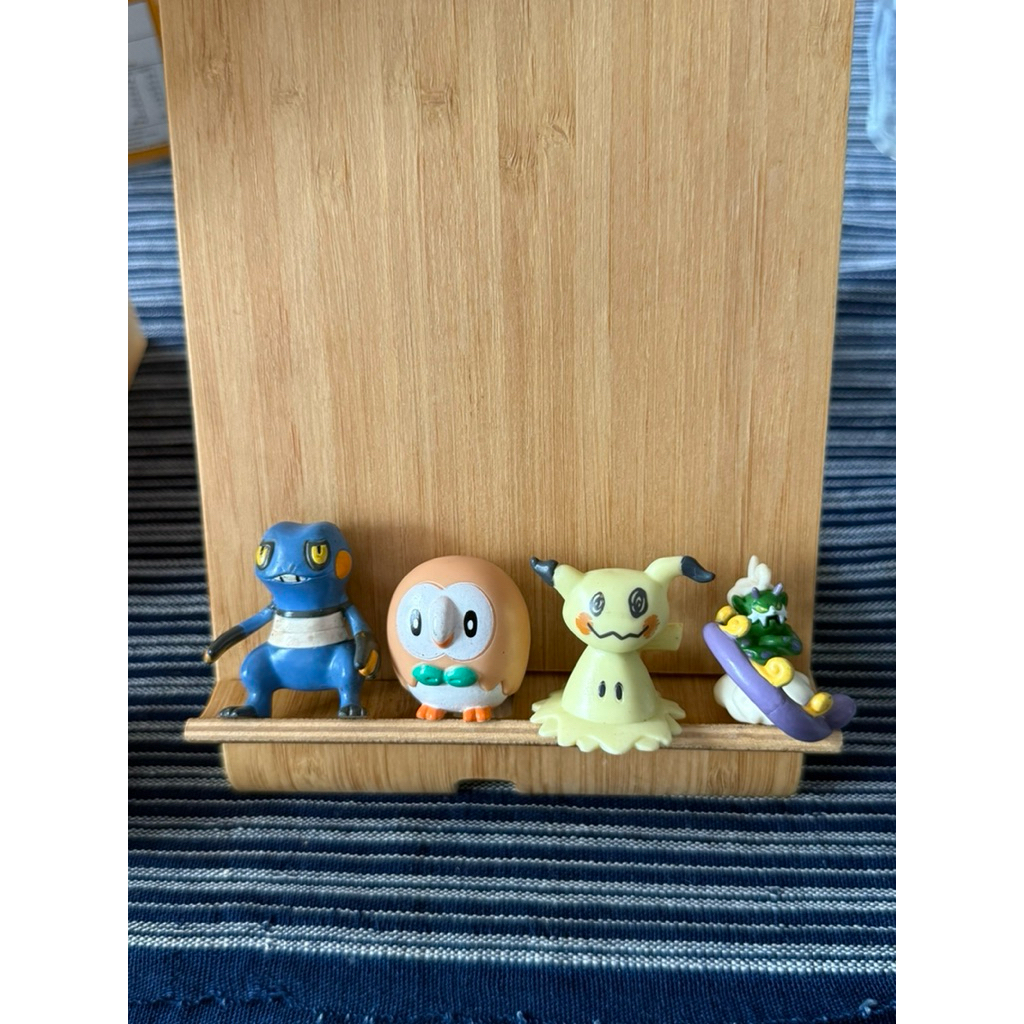 Take All Figure Pokemon Croagunk Tomy, Rowlet, Mimikyu & Tornadus