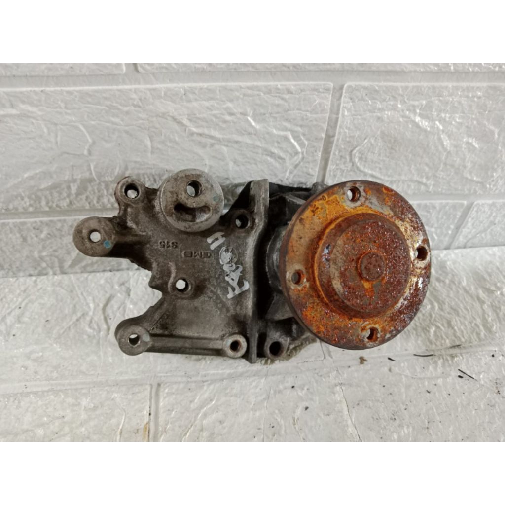 Waterpump Suzuki Esteem 1.3