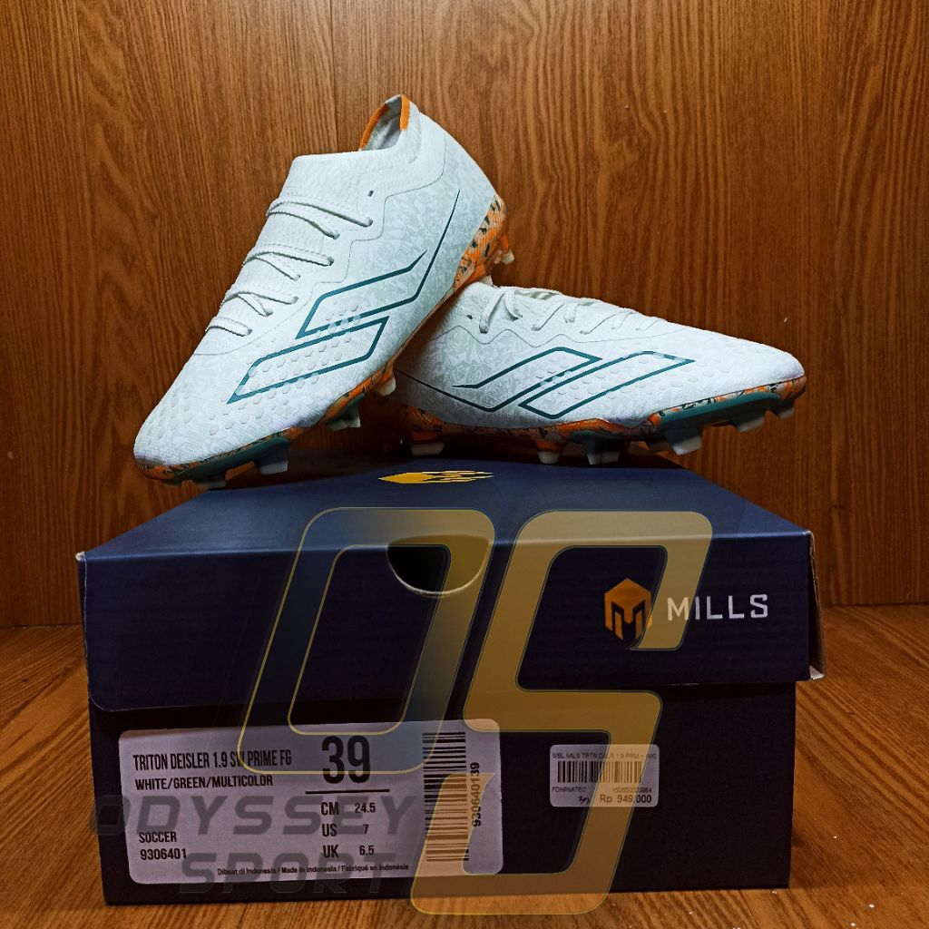 Sepatu Bola MILLS TRITON DEISLER 1.9 SW PRIME (White/Green/Multicolour) 100% ORIGINAL