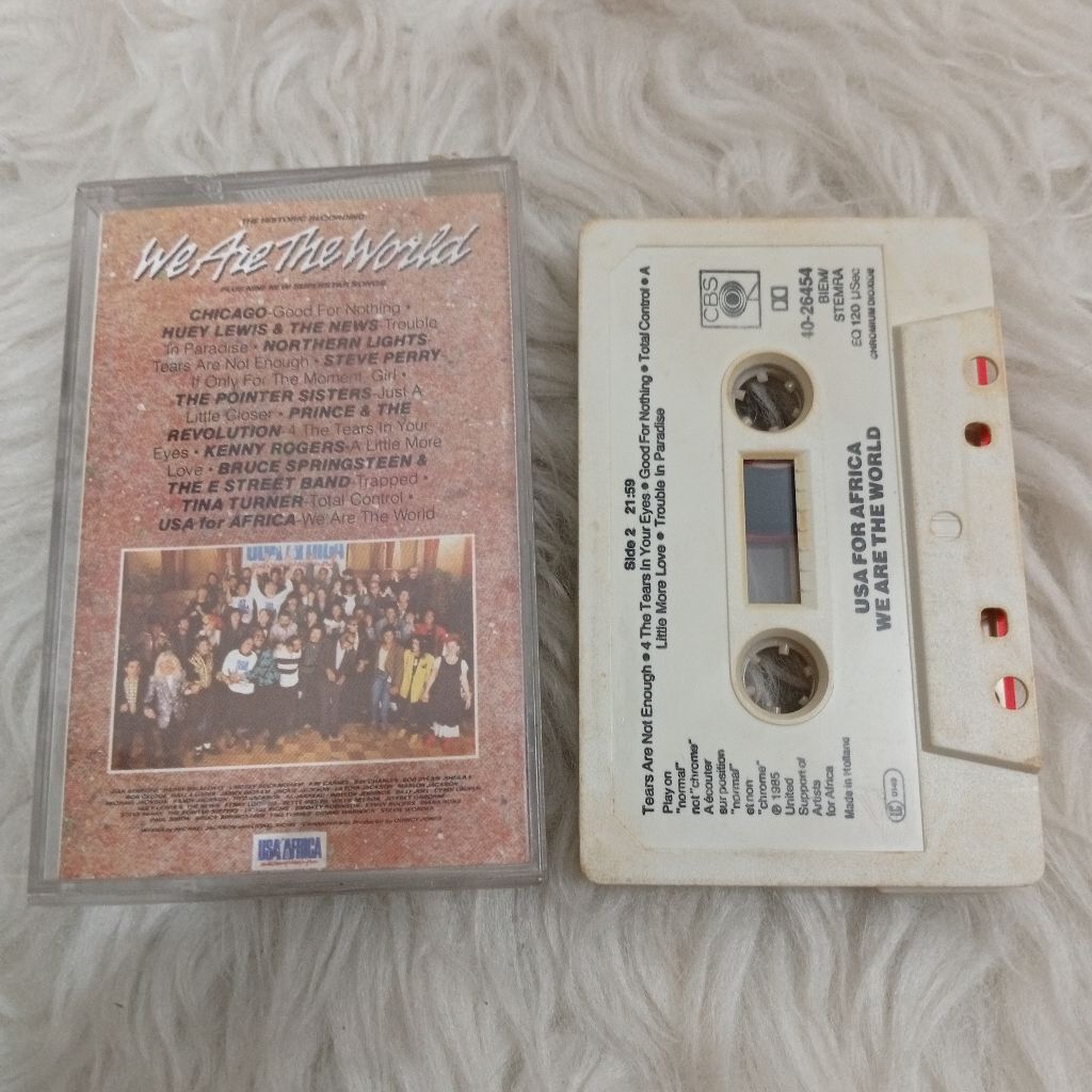 Kaset Pita Import USA For Africa