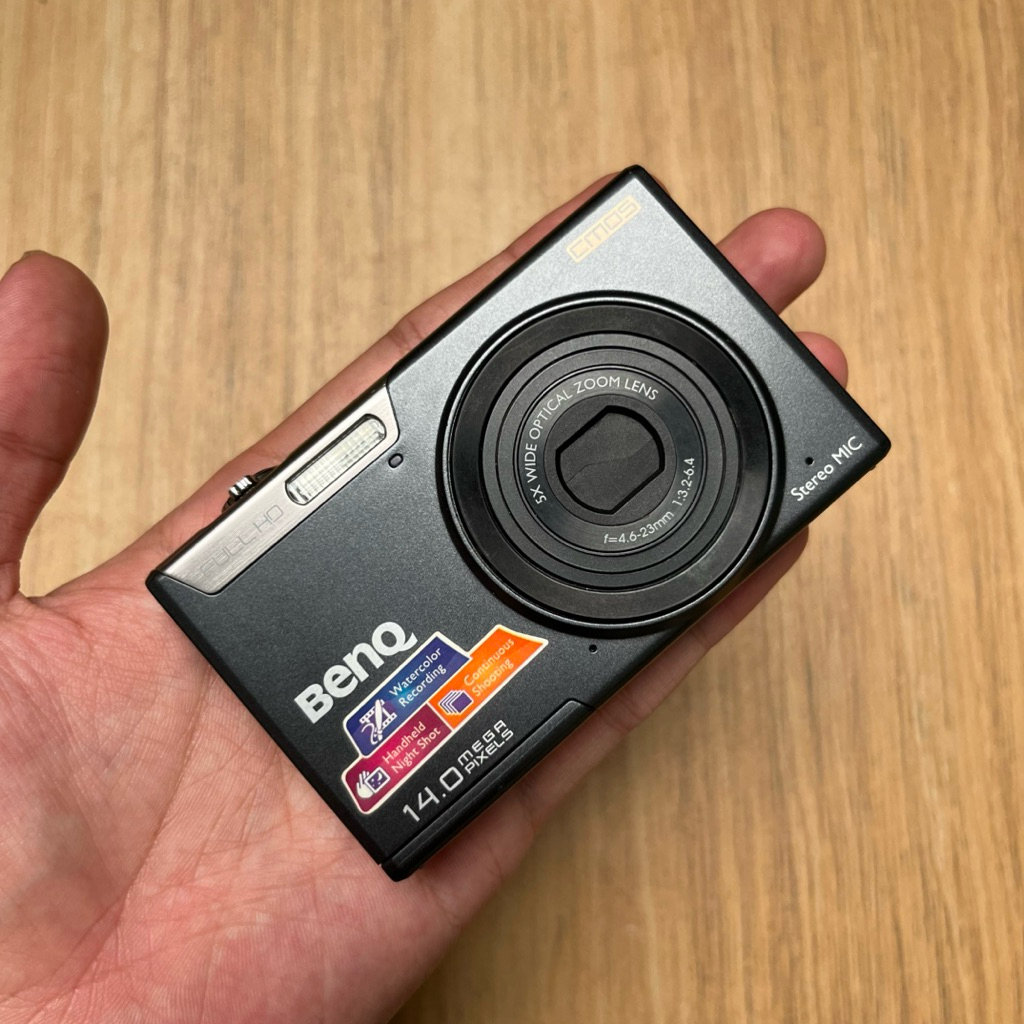 Kamera Second - Digicam BenQ LR100