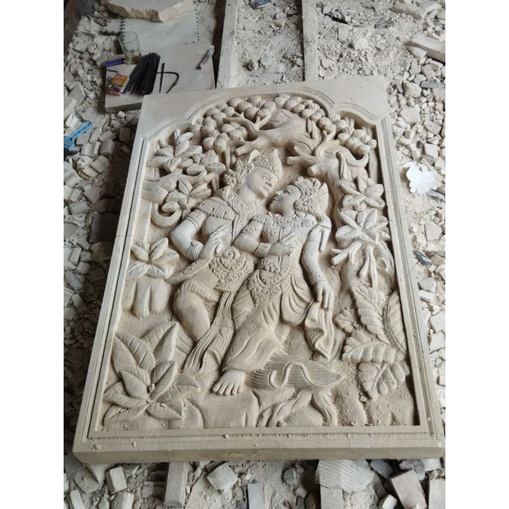 relief Rama Shinta hiasan dinding batu alam paras jogja ukiran batu asli
