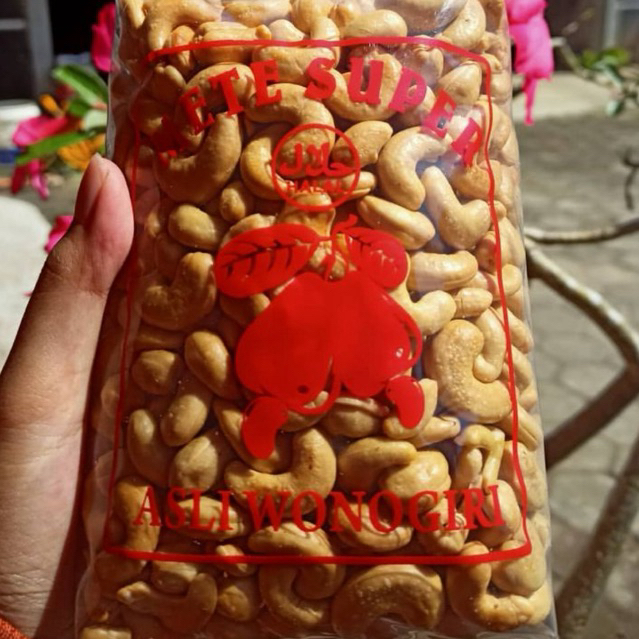 KACANG METE MATANG GORENG BAWANG 1KG KACANG METE WONOGIRI