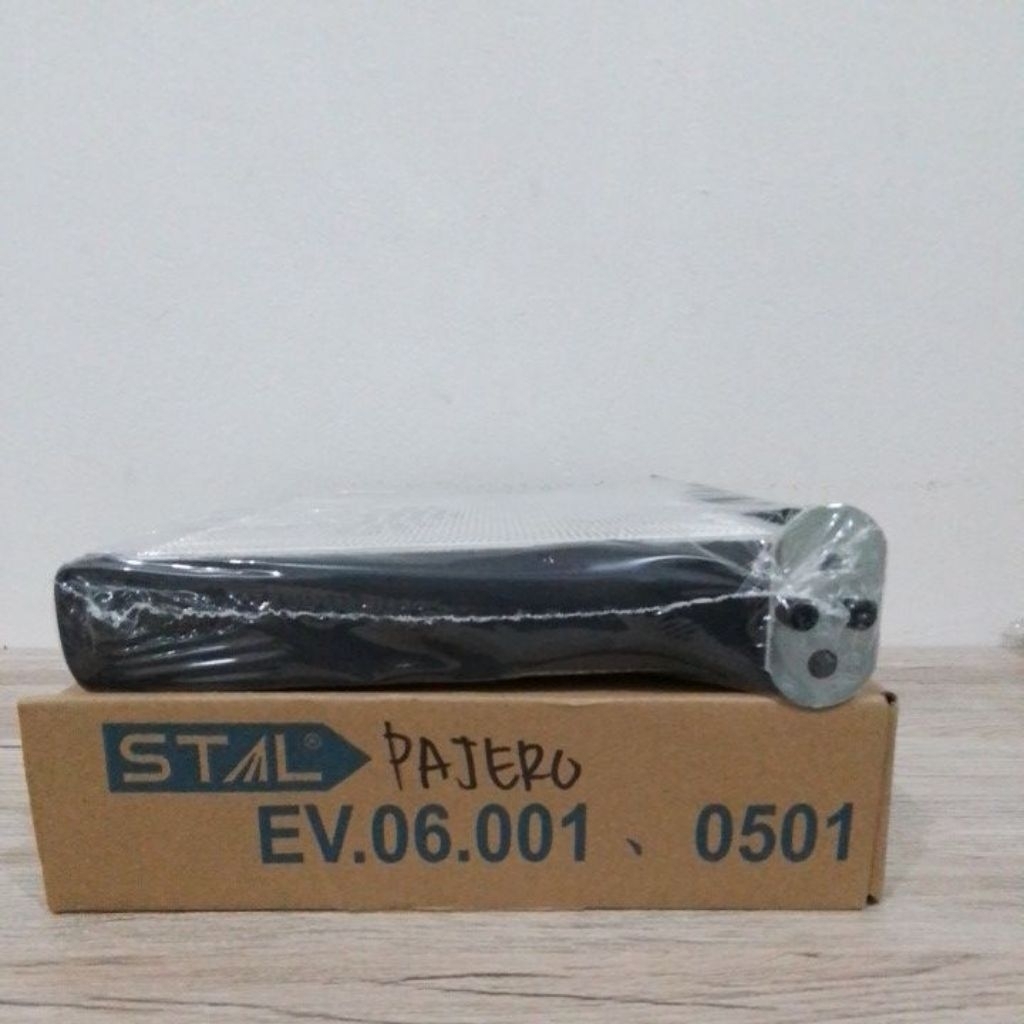 Evaporator Pajero