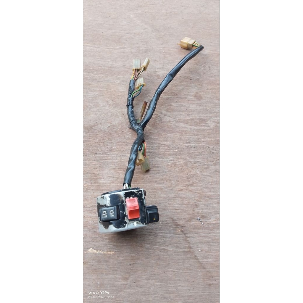 Holder Kiri Honda Grand Prima Legenda Original Copotan Motor