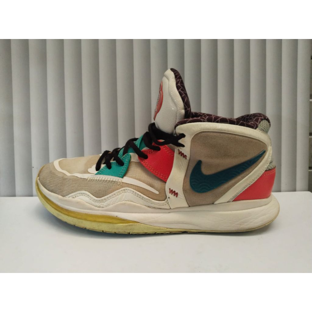 Nike Kyrie 8 Infinity Chinese New Year DH5384-001