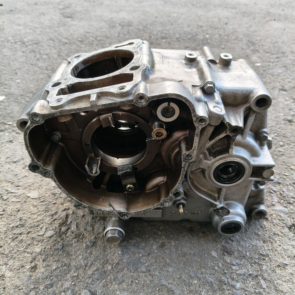 Crankcase KLX 150 Original (bekas)