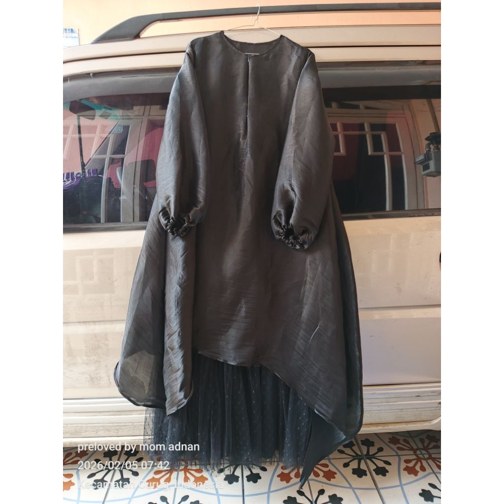 PRELOVED - Dress hitam bahan Shimmer dan tile tutu ALL SIZE