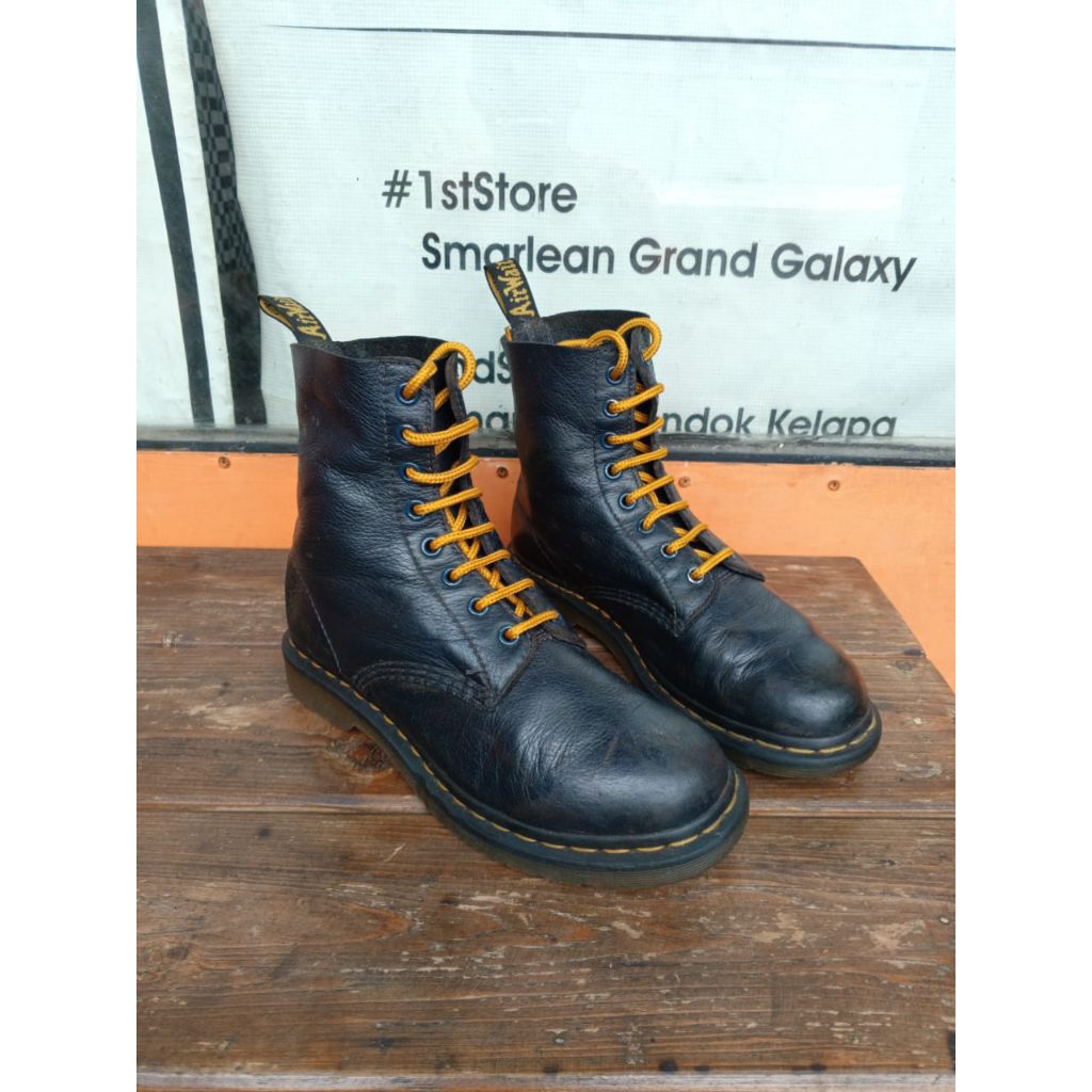 DR. MARTENS PASCAL 1460