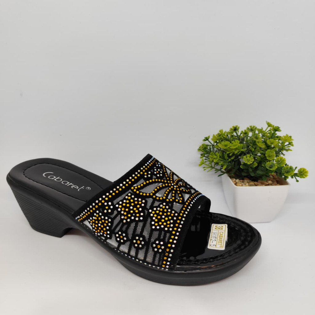 NewYordan Sandal Wedges Wanita Motif Floral– Cabaret JH.102-5 Hitam | Wedges Heels | Elegant & Comfo