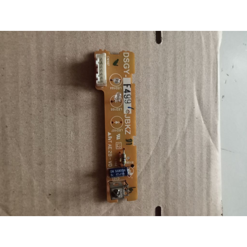 Sensor AC Sharp DSGY-F499-JBKZ 2 Lampu Soket 7 Pin