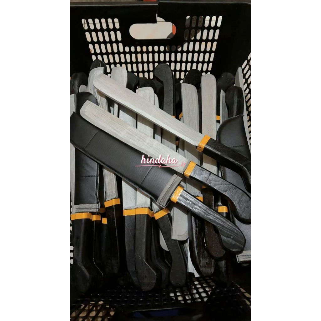 Golok Mainan Untuk Latihan Silat Golok Bahan Kayu Golok Tidak Tajam