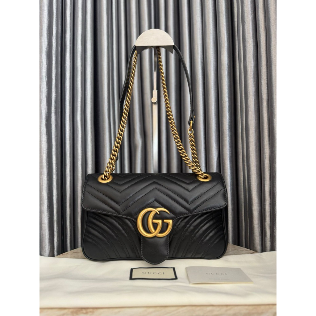 VGC Gucci Marmont Small Black GHW (26cm)